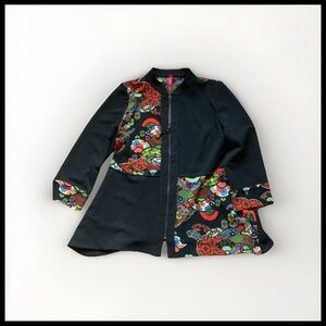IC by Connie K Size Large zip front patterned flared top/jacket